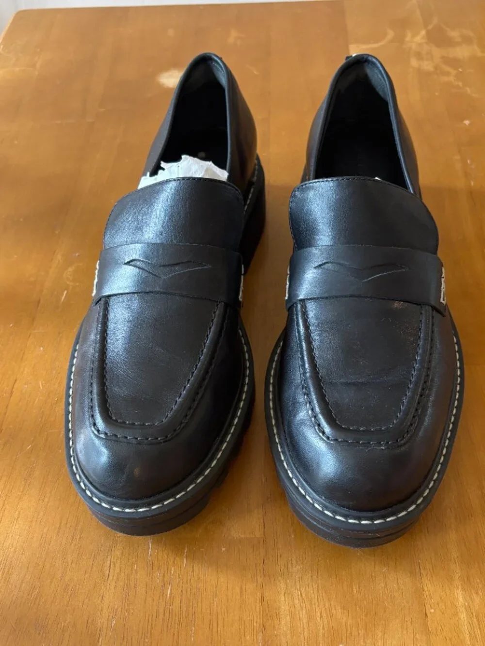 Bernardo Chandler Black Leather Loafers | Size US 8.5